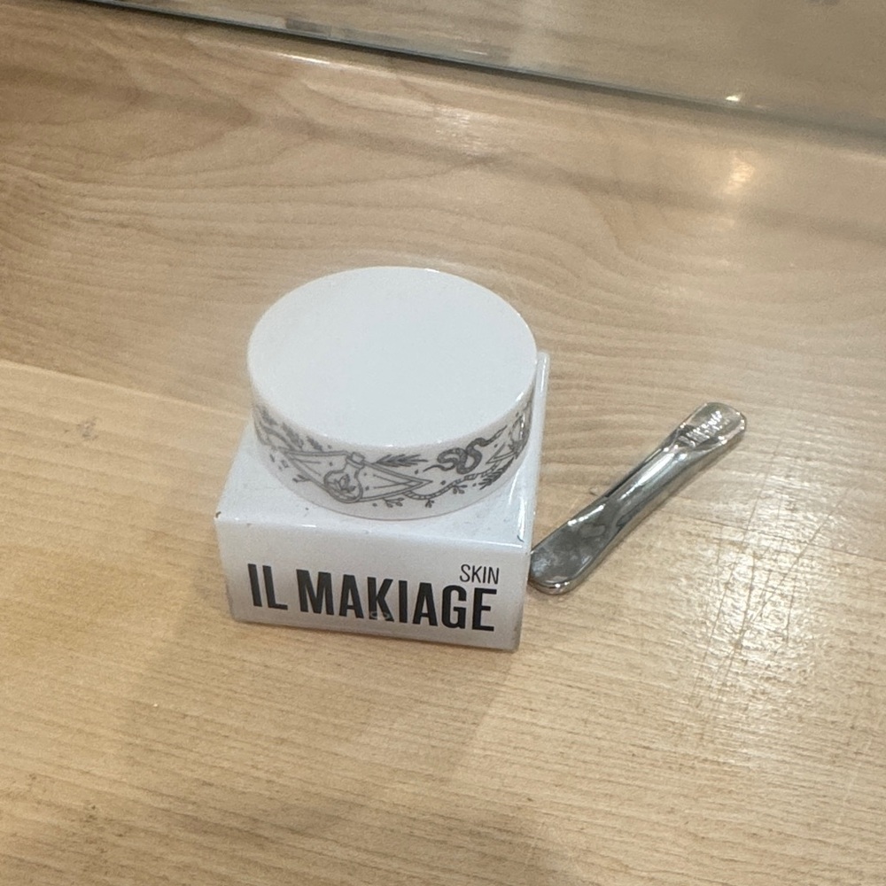 IL MAKIAGE Skin Cream power redo wrinkle filler